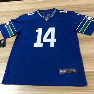 Sam Darnold Royal Blue Vapor Stitched Jersey❤️